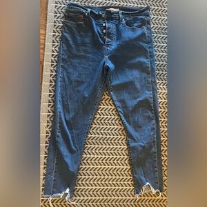 Levis Wedgie Skinny Jeans.